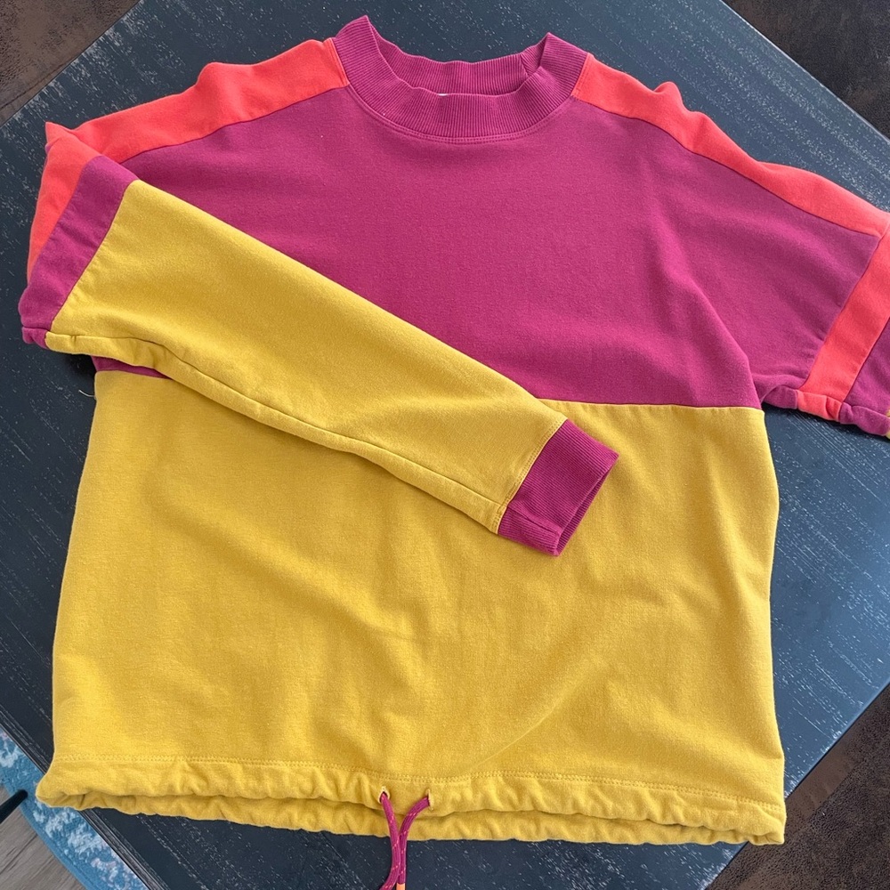 Cotopaxi Bandera sweatshirt